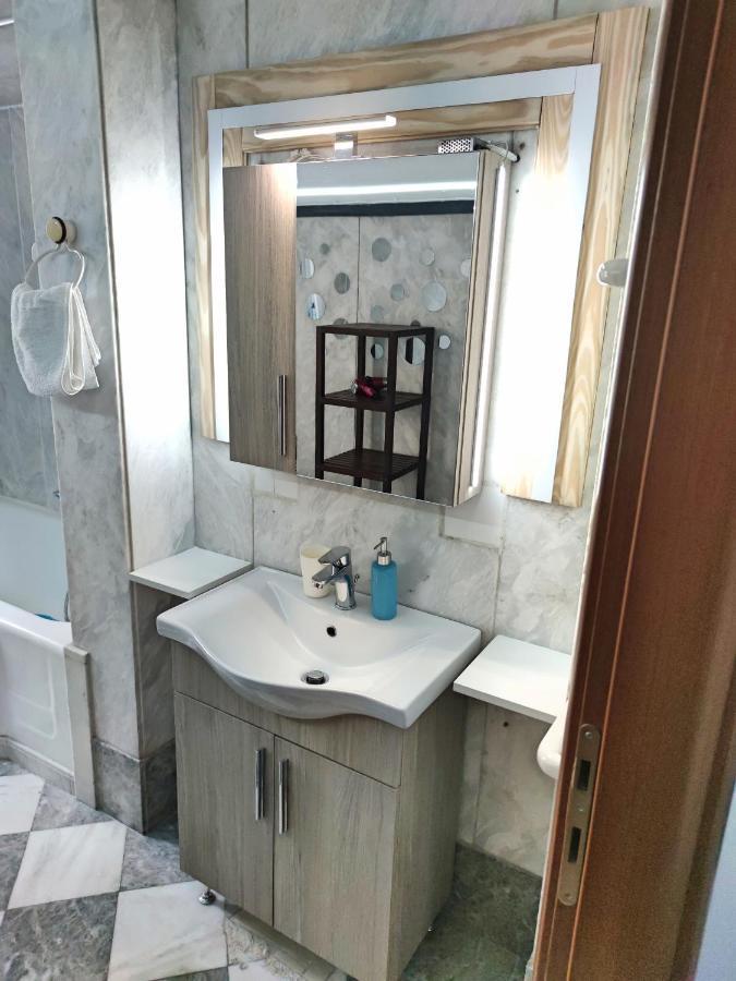 Central Oasis Apartment Kavála ภายนอก รูปภาพ